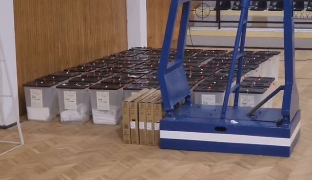Përfundon procesi i numërimit të votave në Vlorë e