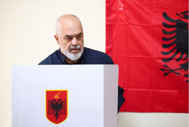 Rama drejt mandatit të 4-ët, Reuters: Vëzhguesit