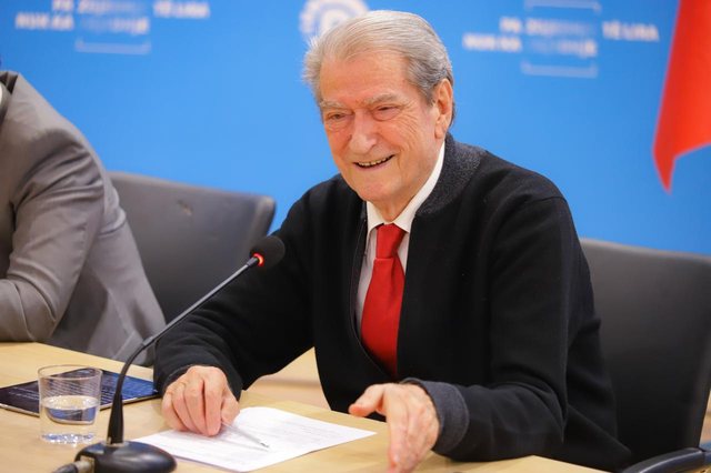 Berisha: Gangs operated in 10 districts to bring 30 SP deputies to parliament!