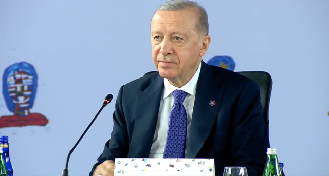 Erdogan thirrje nga Tirana: Armët të heshtin dhe të vendoset