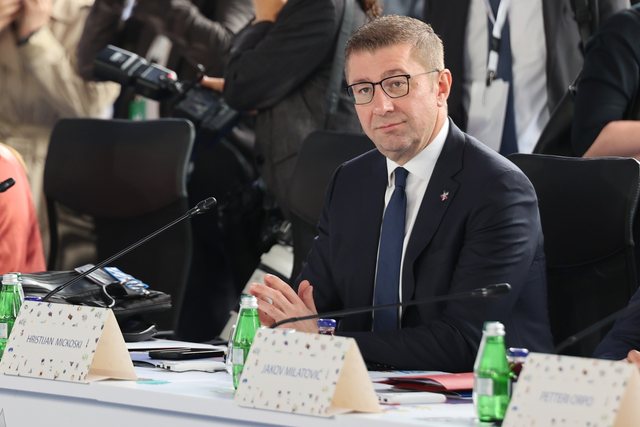 Kryeministri i RMV pjesë e samitit, por pse nuk e përmend