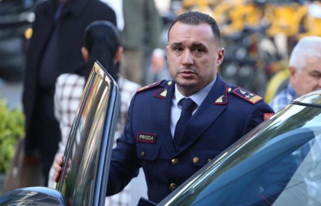 "Garantuam ngjarjet madhore", Proda falenderon efektivët mes