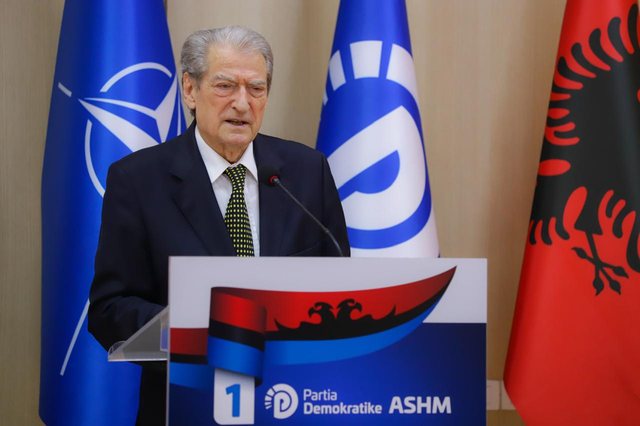 Berisha: Zgjedhjet në Shqipëri, të njëjta me ato si dekada