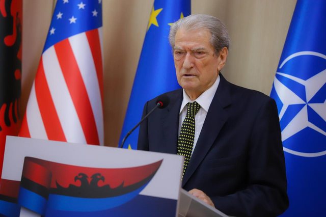 Berisha: E drejta e shqiptarëve për të votuar si qytetar të