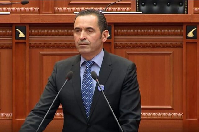 Votat e diasporës ndryshojnë rezultatin në Kukës: Isuf