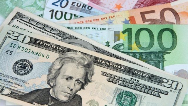 "Rivalry with the Dollar!" The Economist: Can the Euro Become a Global