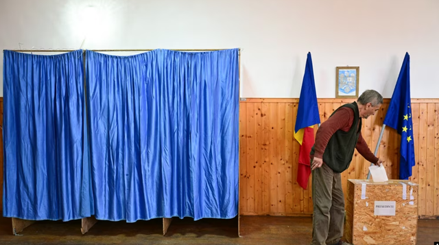 High Romanian turnout in elections that could deepen divisions in the EU