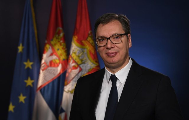 Vuçiç mesazh trajnerit serb: Shkoni në Tiranë dhe fitoni