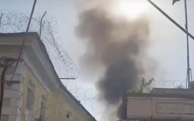 Video/ Revoltë në burgun e Korfuzit, shqiptarët dhe