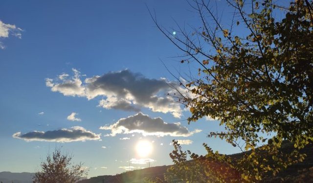 Weather today: Cloudy and temporary rain in some areas