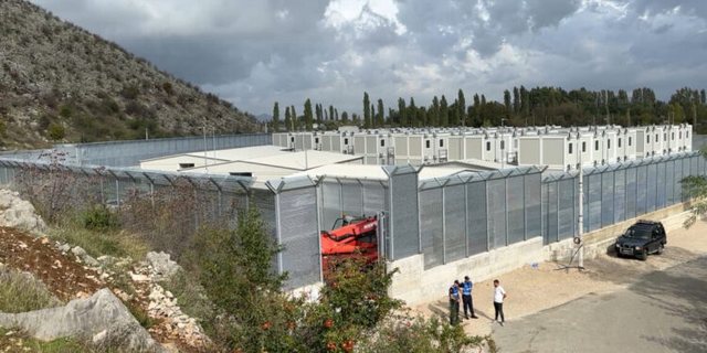 HRW thirrje BE-së dhe Britanisë: Mos e ktheni Ballkanin në depo