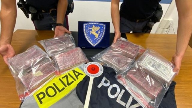 Albanian caught with cocaine worth around 14 million euros