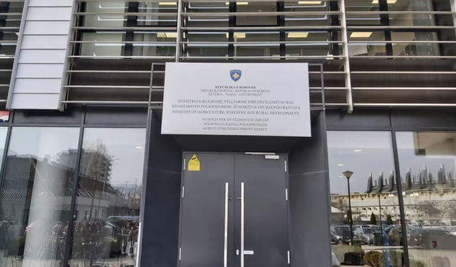 Police raid Kosovo's Ministry of Agriculture