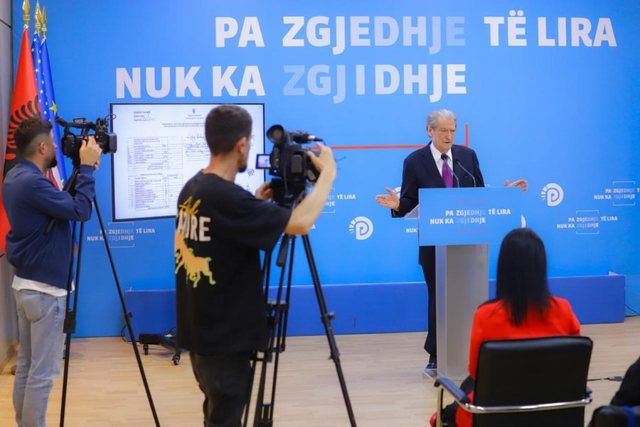 Berisha: Kemi në dorë laptopin e patronazhistëve, aty zbulohet