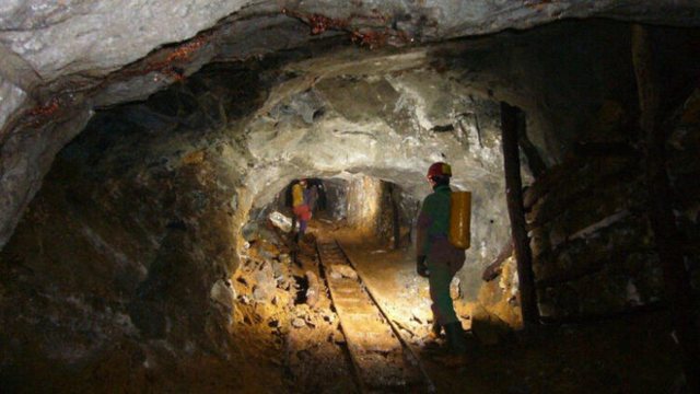 Plagoset një minator në Bulqizë, u godit nga masiv gurësh