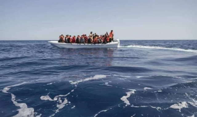 Tragedy in the Canary Islands / Boat with migrants capsizes, six dead