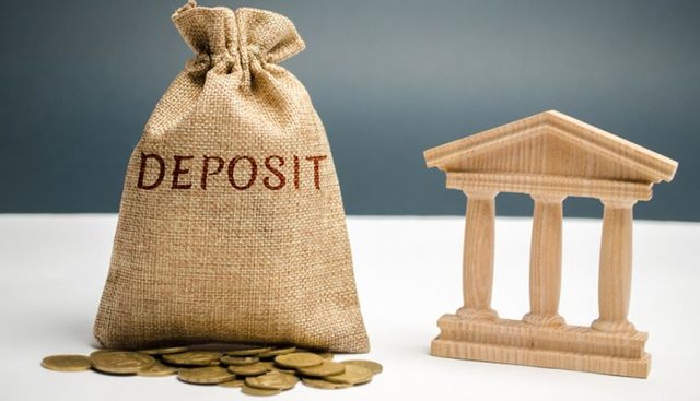 Lek deposits decreasing for the second consecutive month