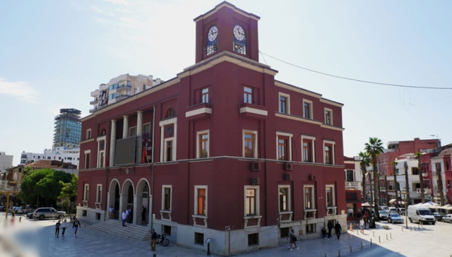 Investimet “lule mos me prek”, bashkitë realizojnë