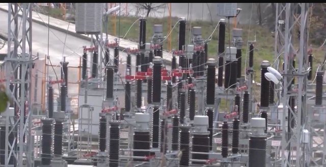 Shtrenjtimi i energjisë në Kosovë, zyrtarë të PDK