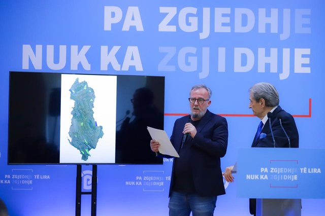 Berisha: Licencat e kanabisit i kanë marrë njerëzit e lidhur me