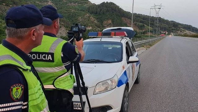 Gjashtë policë dërgohen në gjyq, nuk vendosnin gjoba edhe
