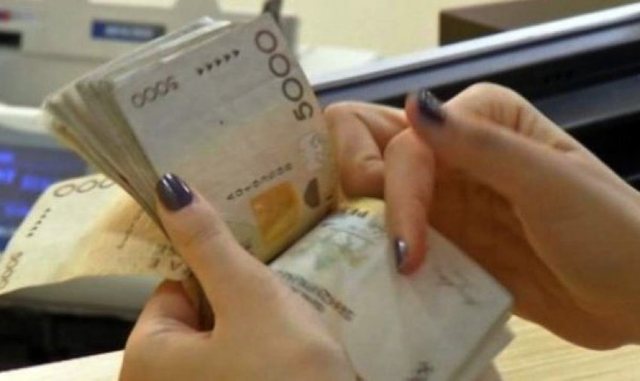 Dual-employed people pay 17.3 million euros in additional taxes from their