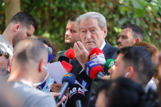 Berisha lists Irena Gjoka's scandals and frauds: The Supreme Court