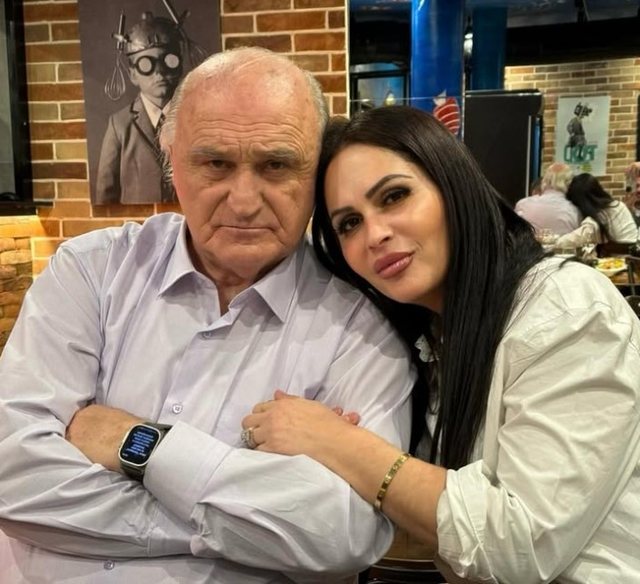Ndarja nga jeta e Leka Bungos, reagon vajza: Krenare gjithmonë