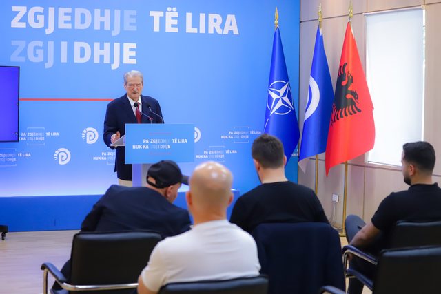 Zgjatja e hetimeve për Metën/ Berisha: Dënoj me forcën