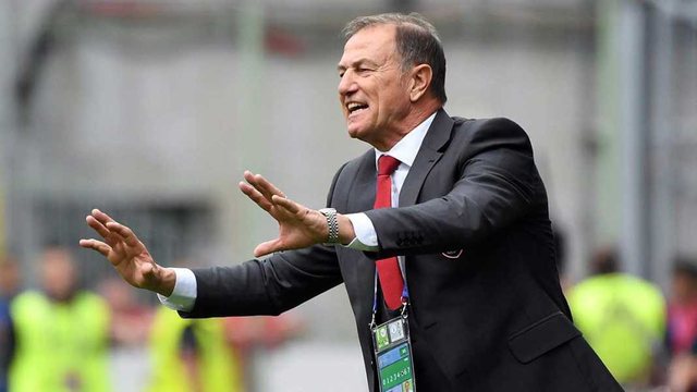 Would he take over the leadership of Flamurtari? De Biasi explains how the truth