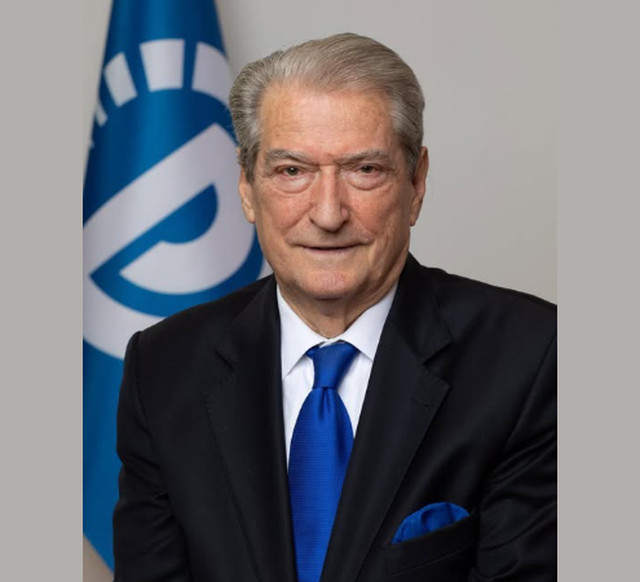 Berisha reagon për sulmet izraelite: Diktatura e Ajetullahëve të
