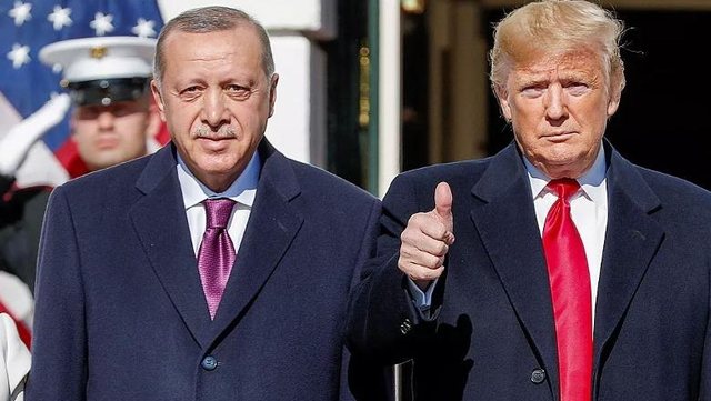 Erdogan telefonon Trump: Jemi gati të ndërmjetësojmë