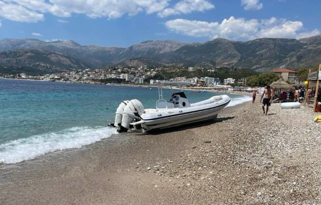Plagosi turistin gjerman në Gjipe, arrestohet drejtuesi i skafit
