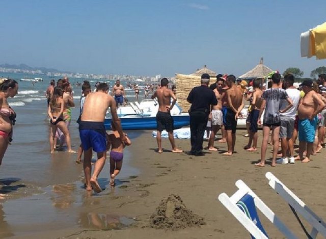 Mbytet pranë Shkëmbit të Kavajës turistja nga Sllovakia