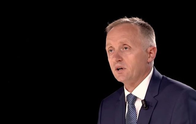 Vdekja nuk të bën as të mirë, as të keq