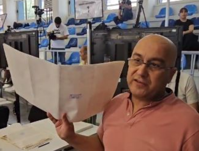 Hapja e 94 kutive në Elbasan, Himçi: KQZ nuk na i dërgoi