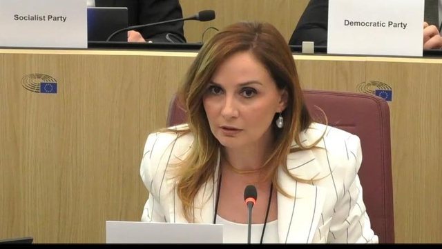 Komisioni i Stabilizim-Asocimit, Tabaku: Në 12 vite, nuk kemi