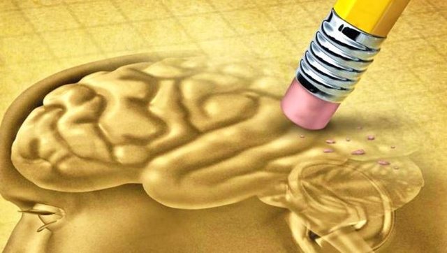 Psikologia shpjegon çfarë ndodh në trurin e një personi