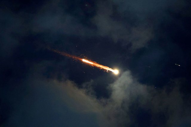 Iran and Israel exchange new attacks, Tehran rejects talks with the US