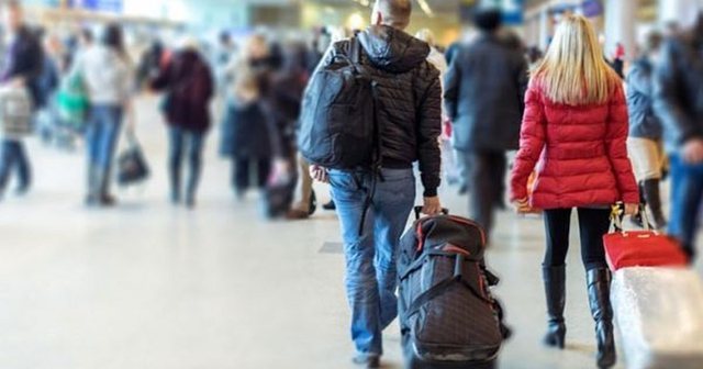 Gazetari publikon shifrat: 39 mijë shqiptarë lanë vendin në