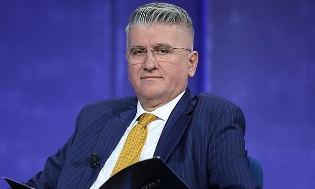 Rilindja Academy, Gjekmarkaj's satire: A misunderstanding jeopardized the