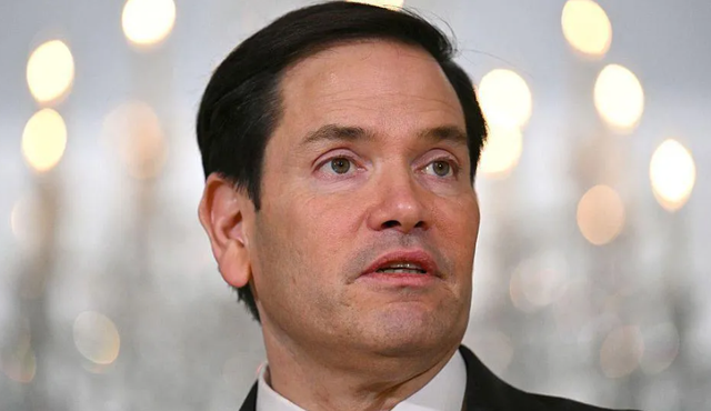 US asks China to stop Iran from closing Strait of Hormuz