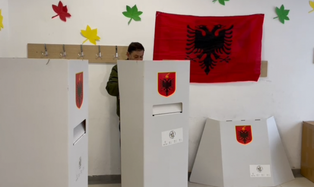 Socialists are preparing for early elections in 3 municipalities, avoiding
