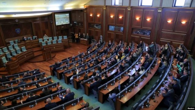 Kosovë/ ​Dështon për të 37-tën herë kosntituimi