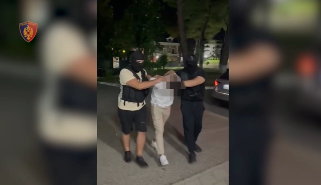 Akuzohet si pjesë e një grupi kriminal, arrestohet 23-vjeçari
