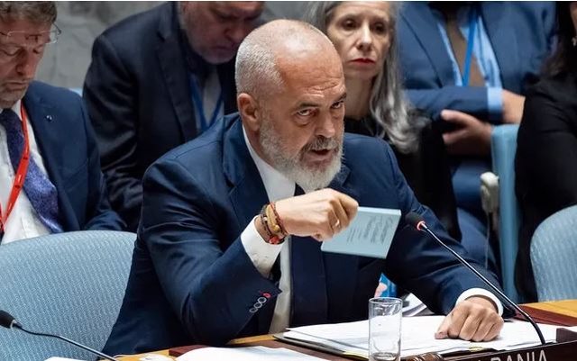 “Realclearpolitics”/ Nga korrupsioni tek manipulimet, Rama në