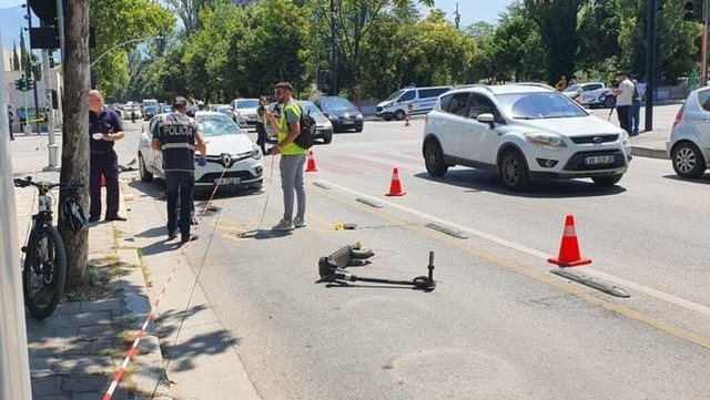 Another accident with a single-track vehicle in Tirana, a car hits a 17-year-old