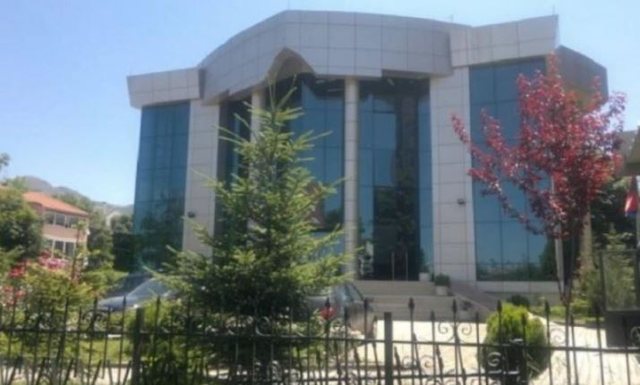 Prokuroria dërgon për gjykim dy zyrtarët e Bashkisë