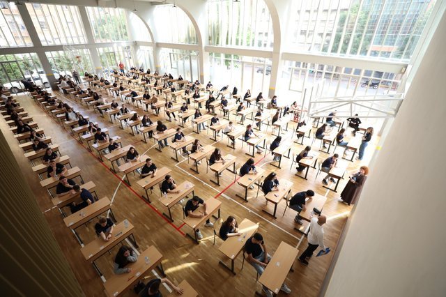State Matura/ Elective subject exam grades published, 360 high school graduates