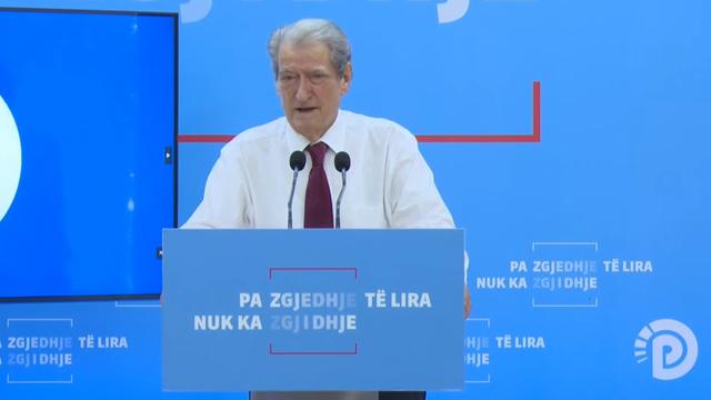 Berisha uron Trump për pavarësinë e SHBA-ve: Kremtim që vjen
